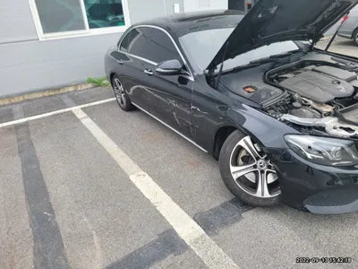 2019 Mercedes-Benz E 220 VIN: