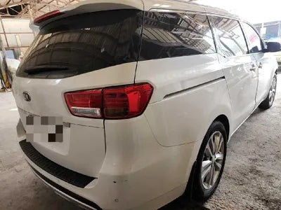 2018 Kia Carnival VIN: