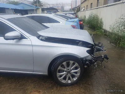 2020 Mercedes-Benz E 300 VIN: