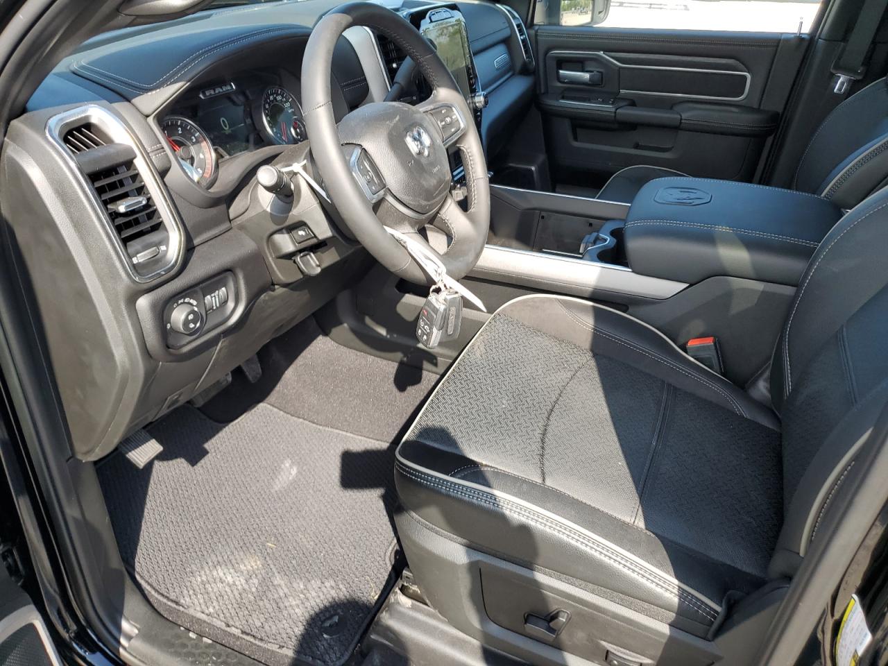 2024 RAM 2500 LARAMIE VIN:3C6UR5FL3RG287890