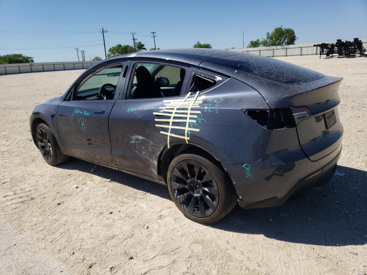 2023 TESLA MODEL Y  VIN:7SAYGDEE6PA101517