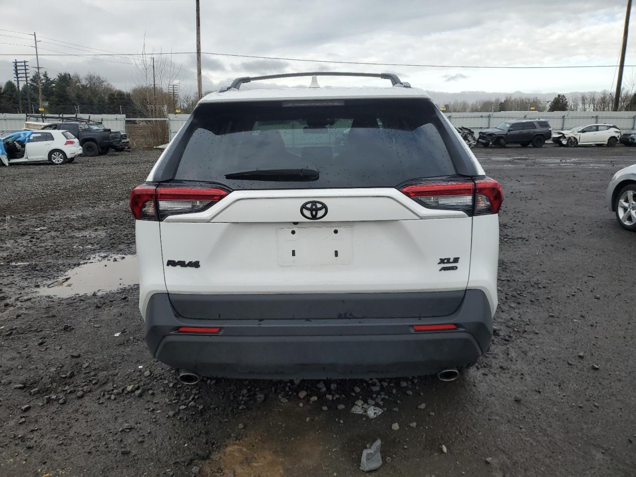 2024 TOYOTA RAV4 XLE VIN:2T3P1RFV0RC475872