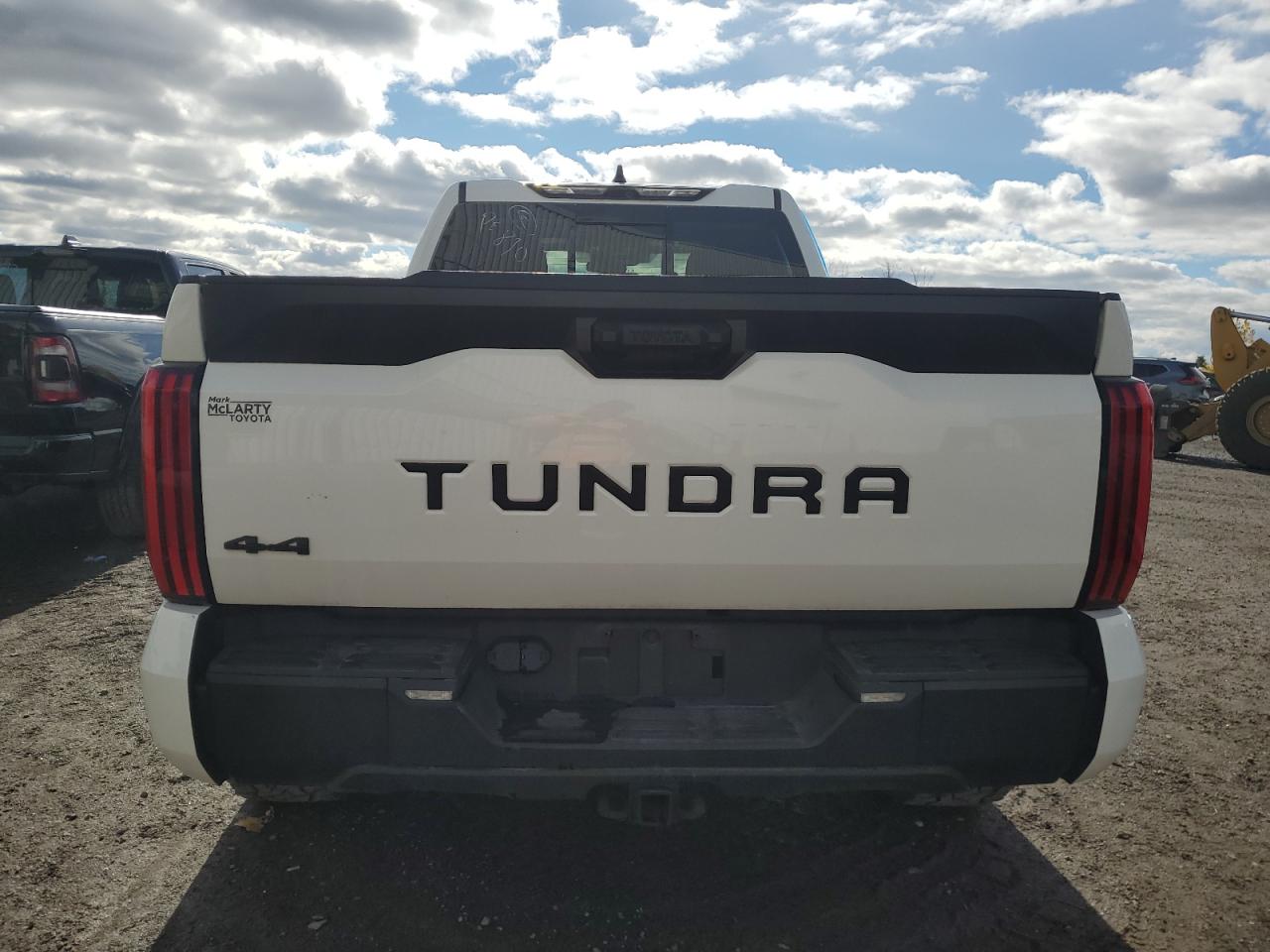 2022 TOYOTA TUNDRA DOUBLE CAB SR VIN:5TFLA5DA7NX012641