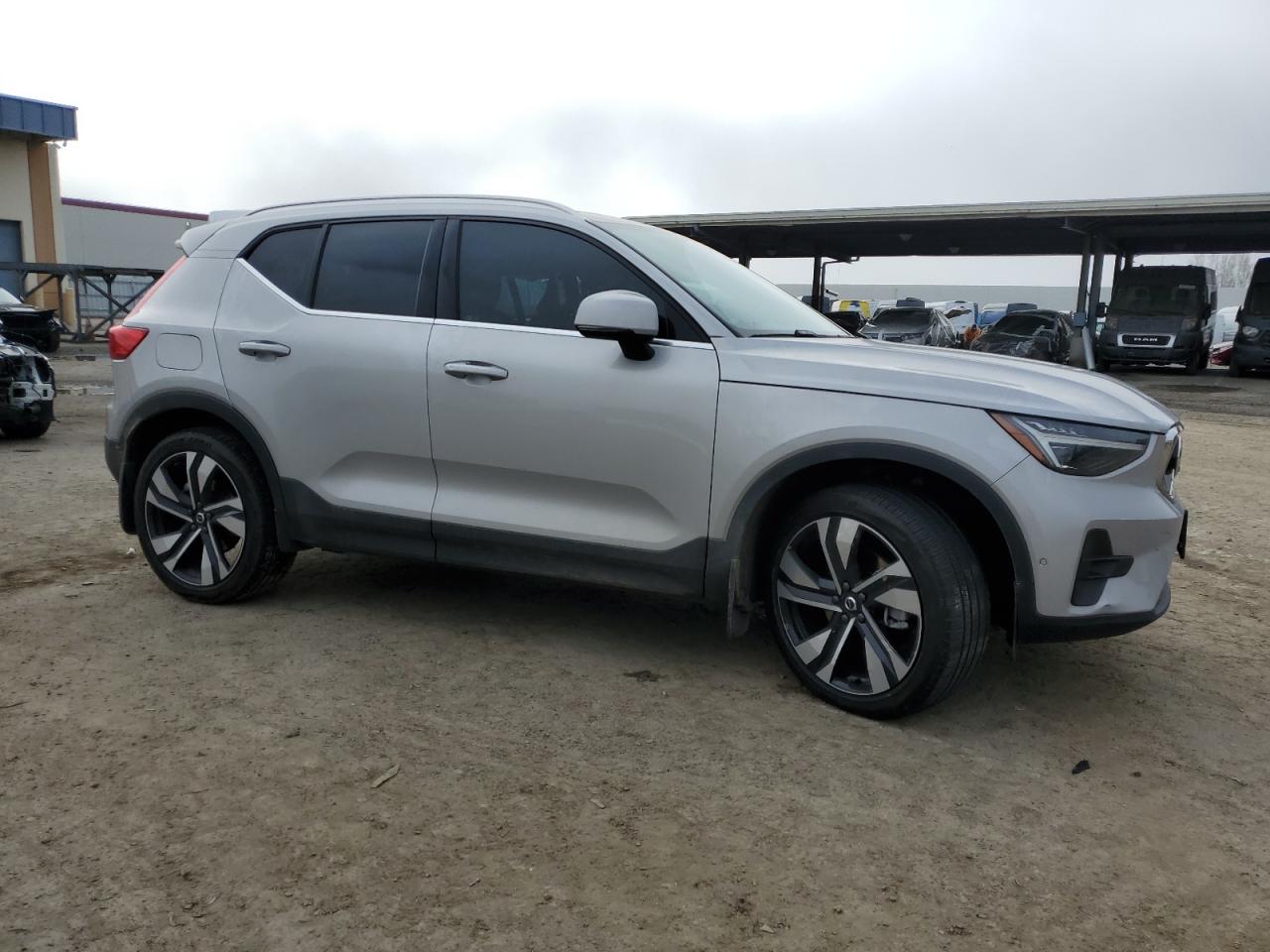 2023 VOLVO XC40 ULTIMATE VIN:1C3CDFBB6FD374380