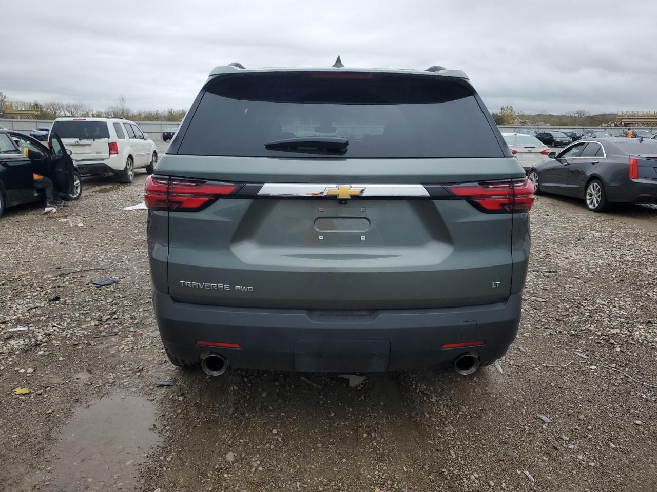 2023 CHEVROLET TRAVERSE LT VIN:1GNEVGKW3PJ195640