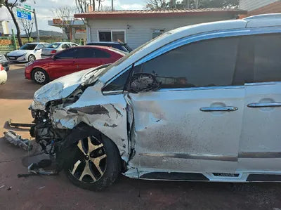 2018 Kia Carnival KNAMD81ABJS365308 VIN:KNAMD81ABJS365308