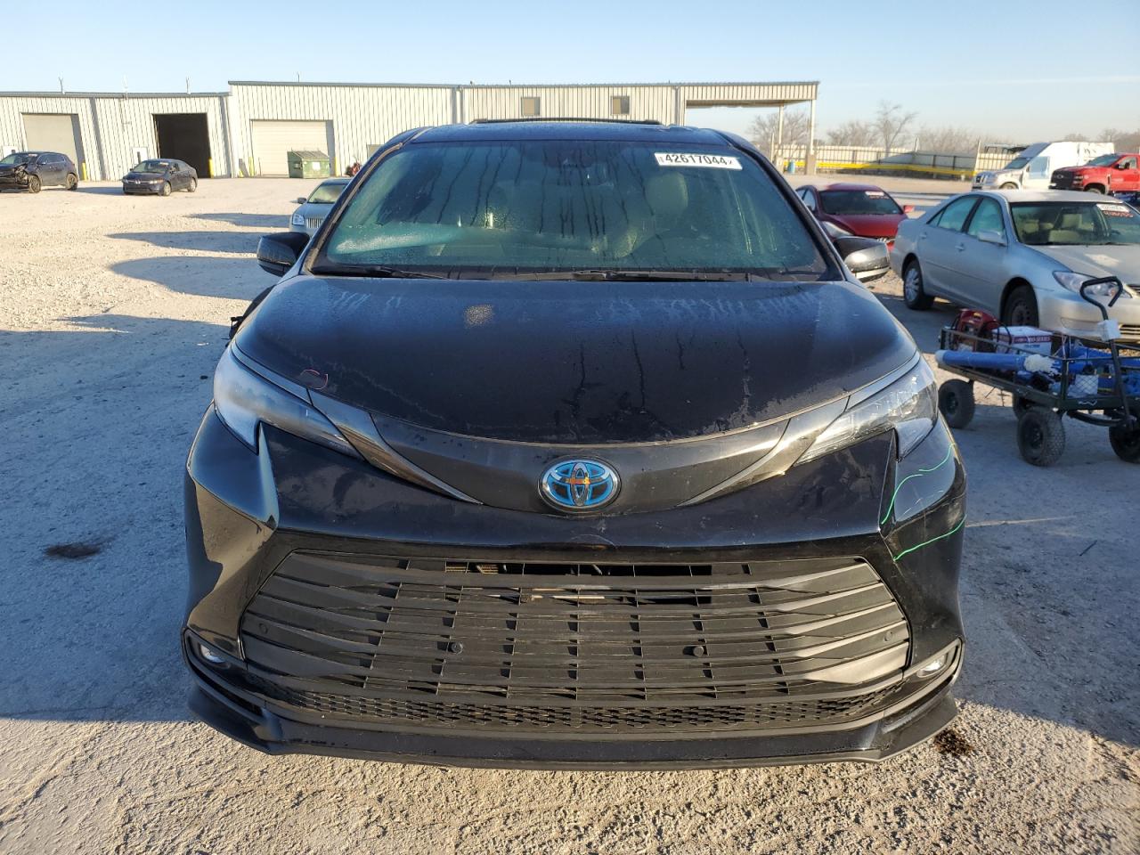 2022 TOYOTA SIENNA XLE VIN:5TDASKFC8NS046045