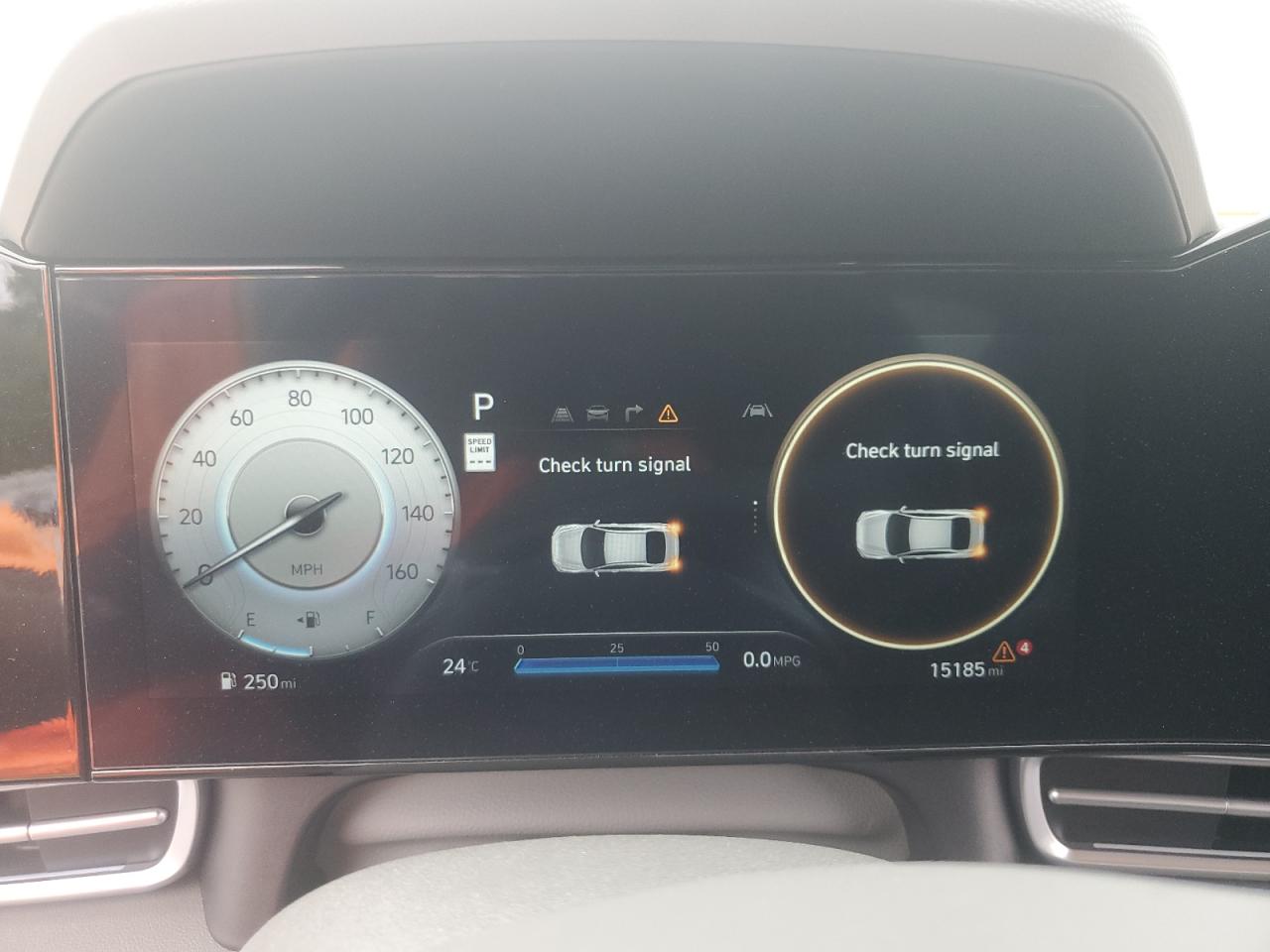 2024 HYUNDAI ELANTRA SEL VIN:KMHLM4DG7RU682618