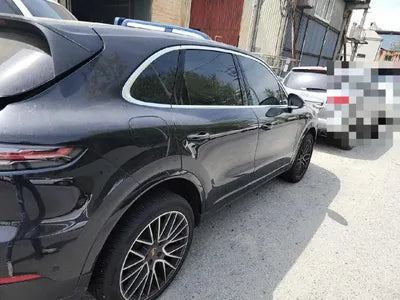 2021 Porsche Cayenne VIN: