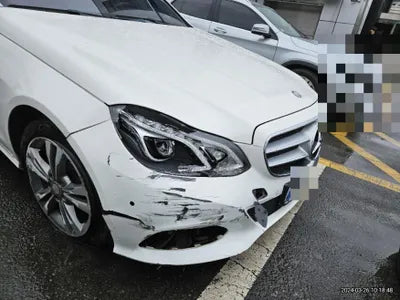 2015 Mercedes-Benz E 220 VIN: