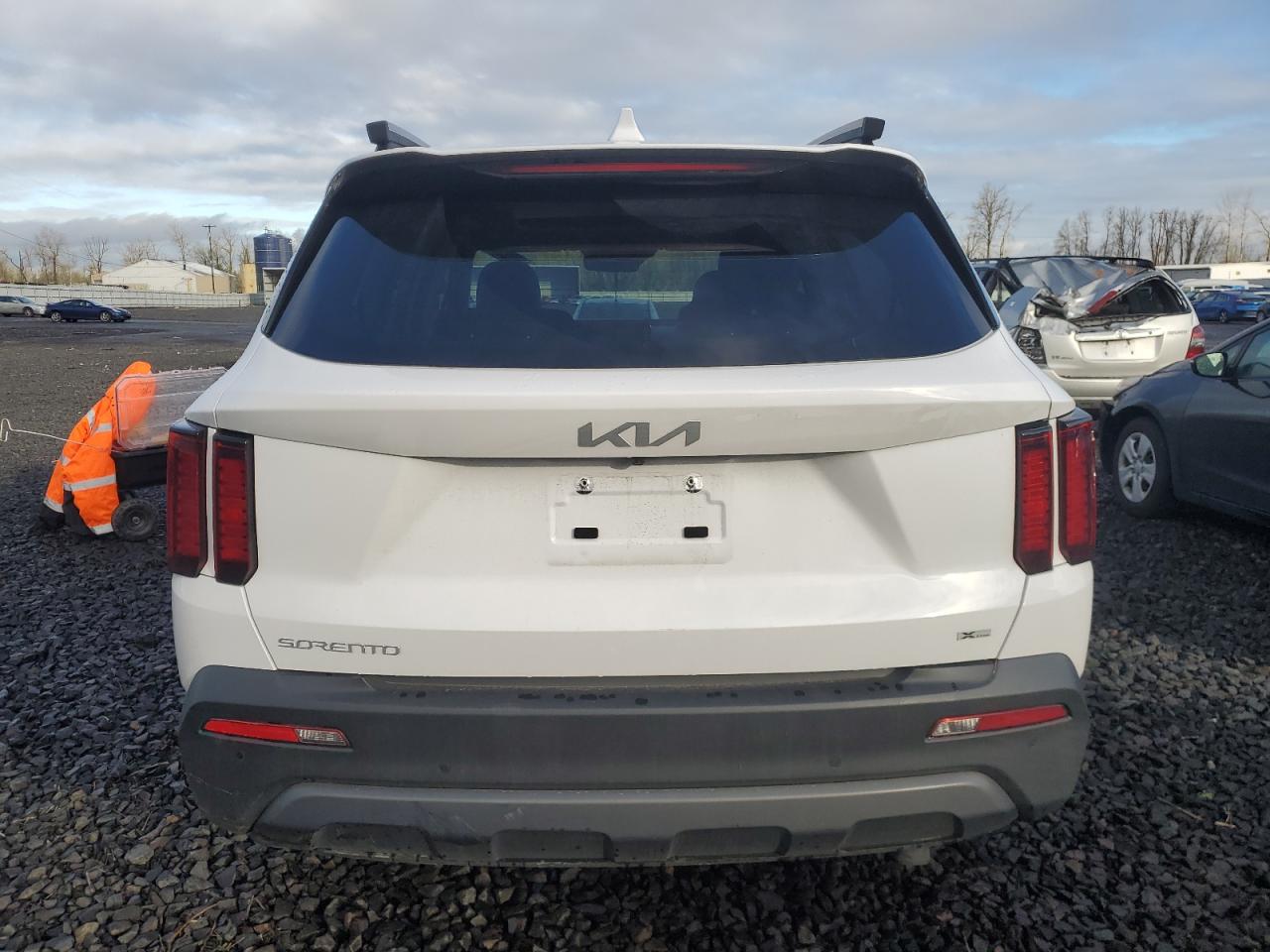 2023 KIA SORENTO EX VIN:5XYRHDLF9PG214870