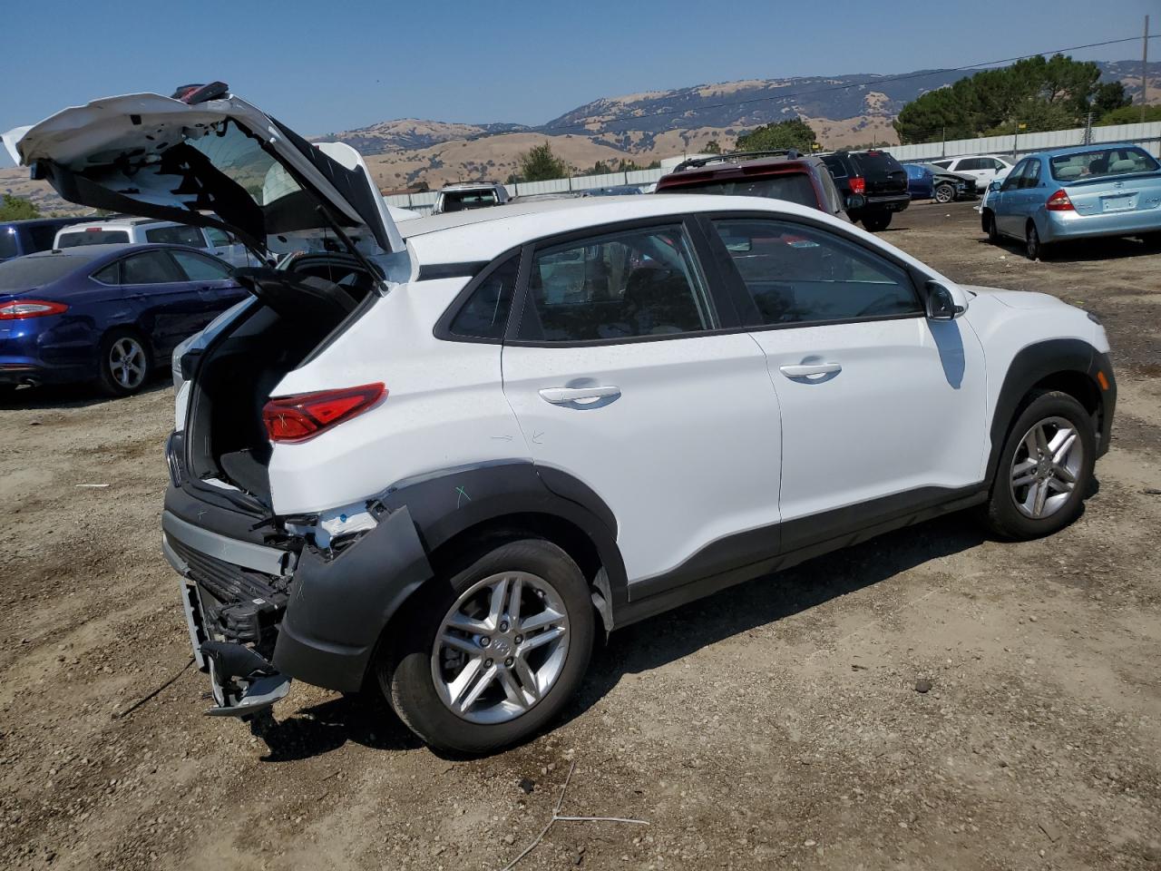 2023 HYUNDAI KONA SE VIN:KM8K2CAB6PU063090