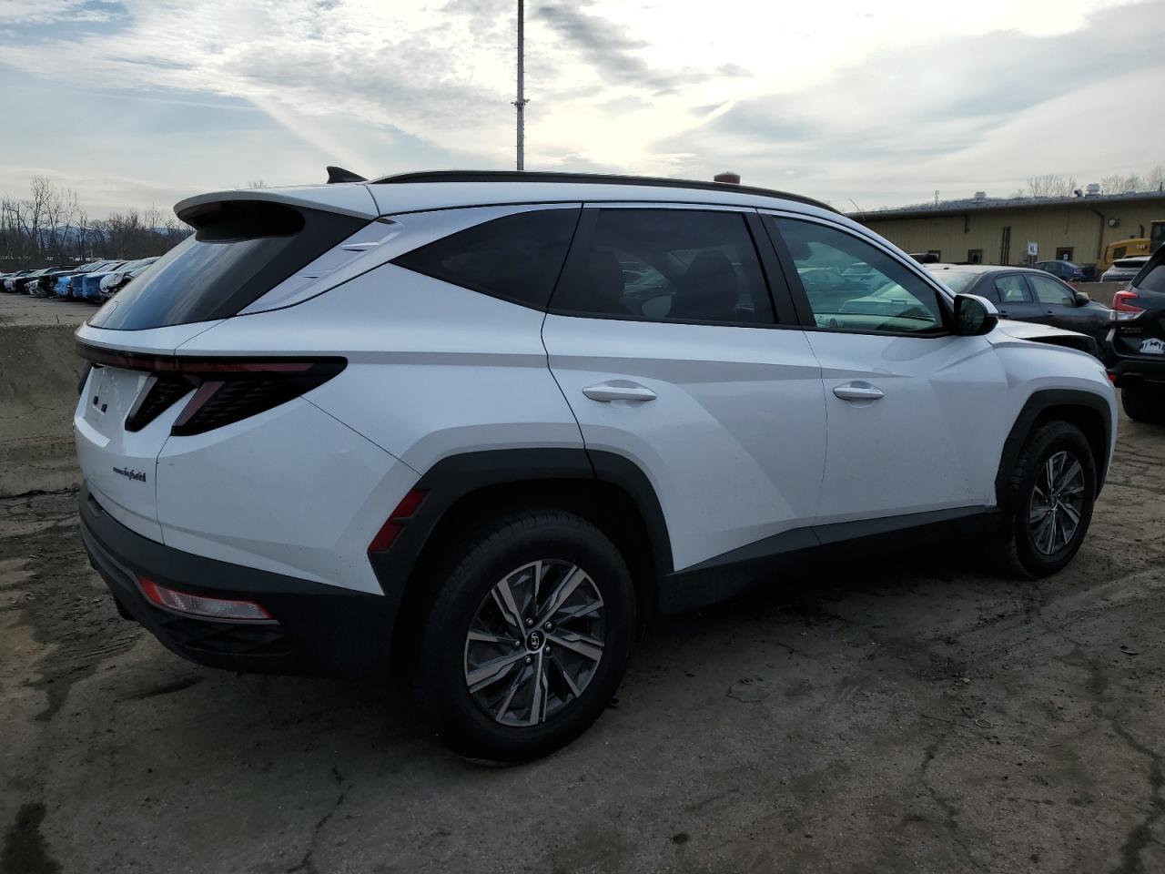 2023 HYUNDAI TUCSON BLUE VIN:KM8JBCA11PU131802