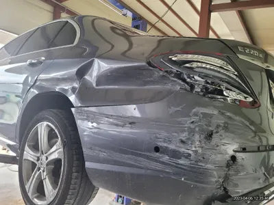 2018 Mercedes-Benz E 220 WDDZF0FB5JA476261 VIN:WDDZF0FB5JA476261