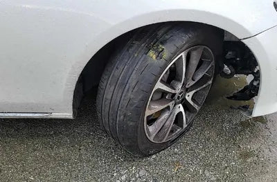 2019 Mercedes-Benz E 300 WDDZF4KB7KA635330 VIN:WDDZF4KB7KA635330