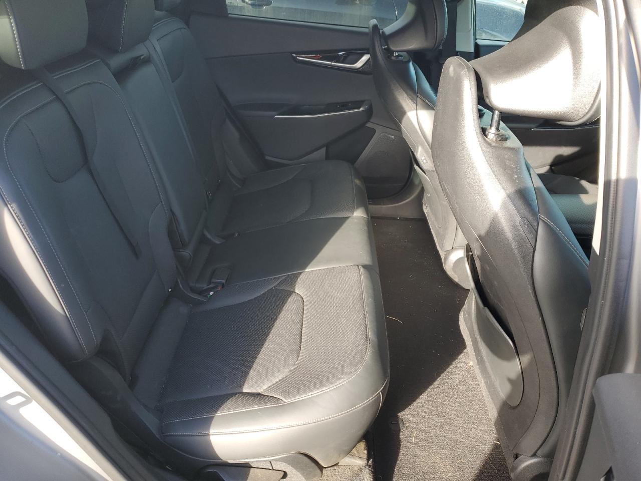 2022 KIA EV6 LIGHT VIN:KNDC3DLC2N5026868