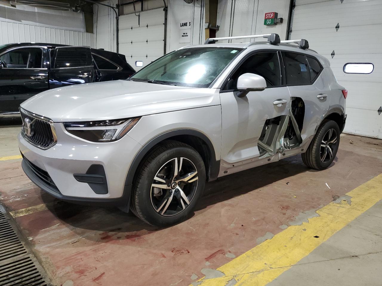 2023 VOLVO XC40 CORE VIN:YV4L12UK4P2946986