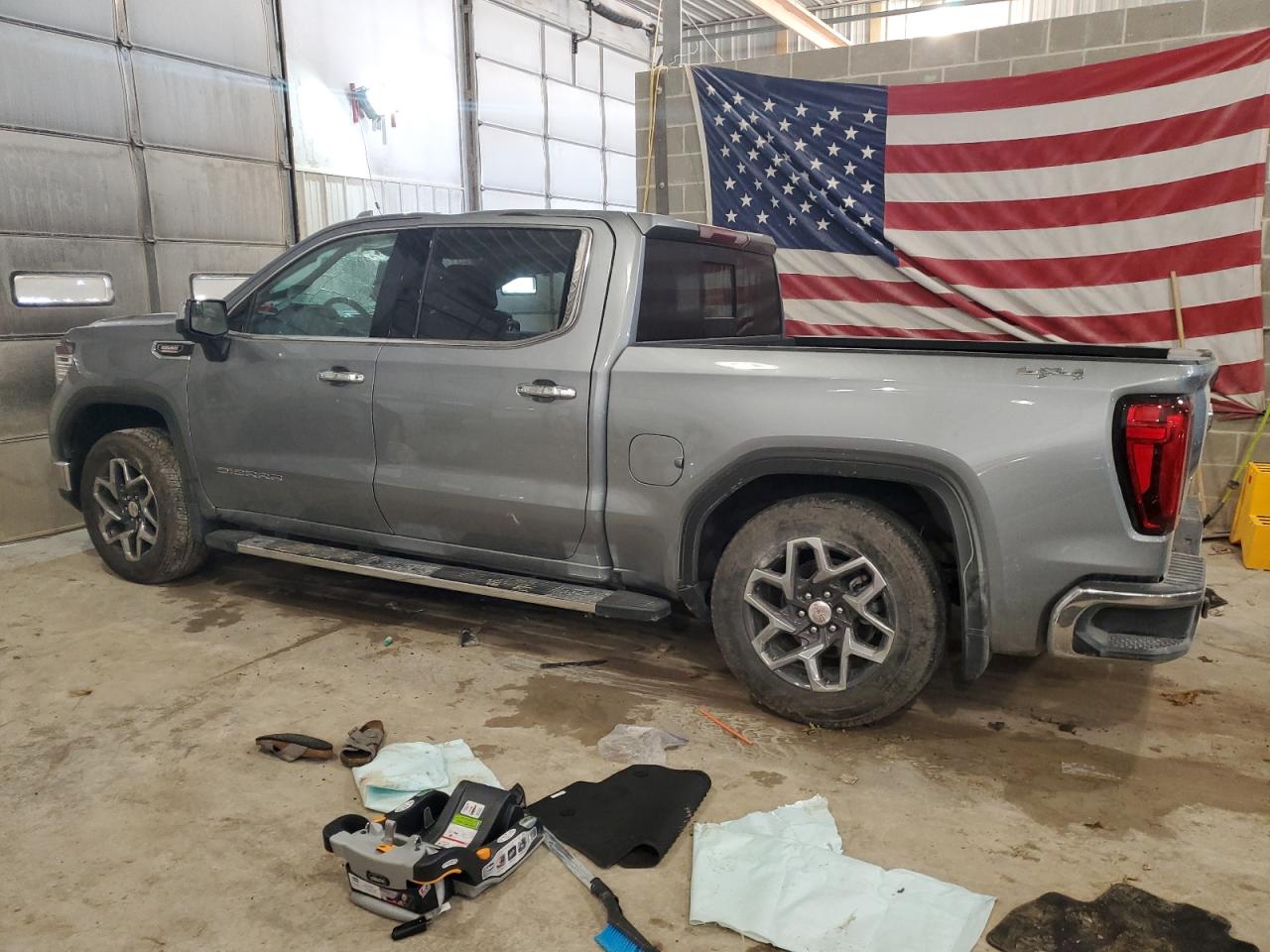 2023 GMC SIERRA K1500 SLT VIN:3GTUUDE82PG255007