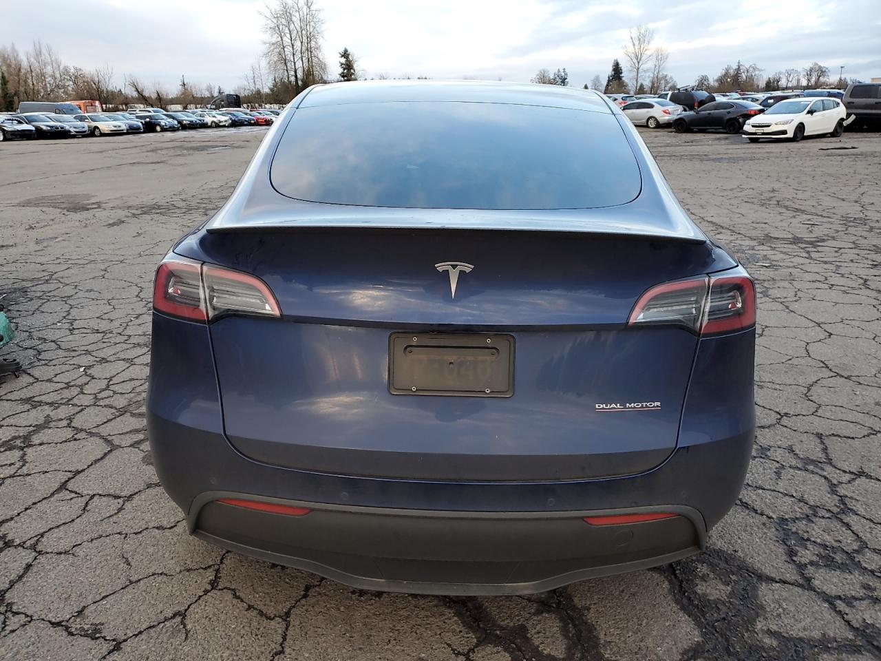 2022 TESLA MODEL Y  VIN:7SAYGDEF9NF400038