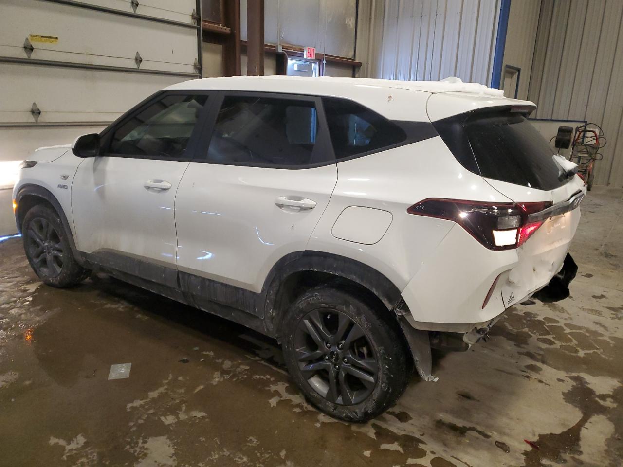 2022 KIA SELTOS LX VIN:KNDEPCAA1N7337494