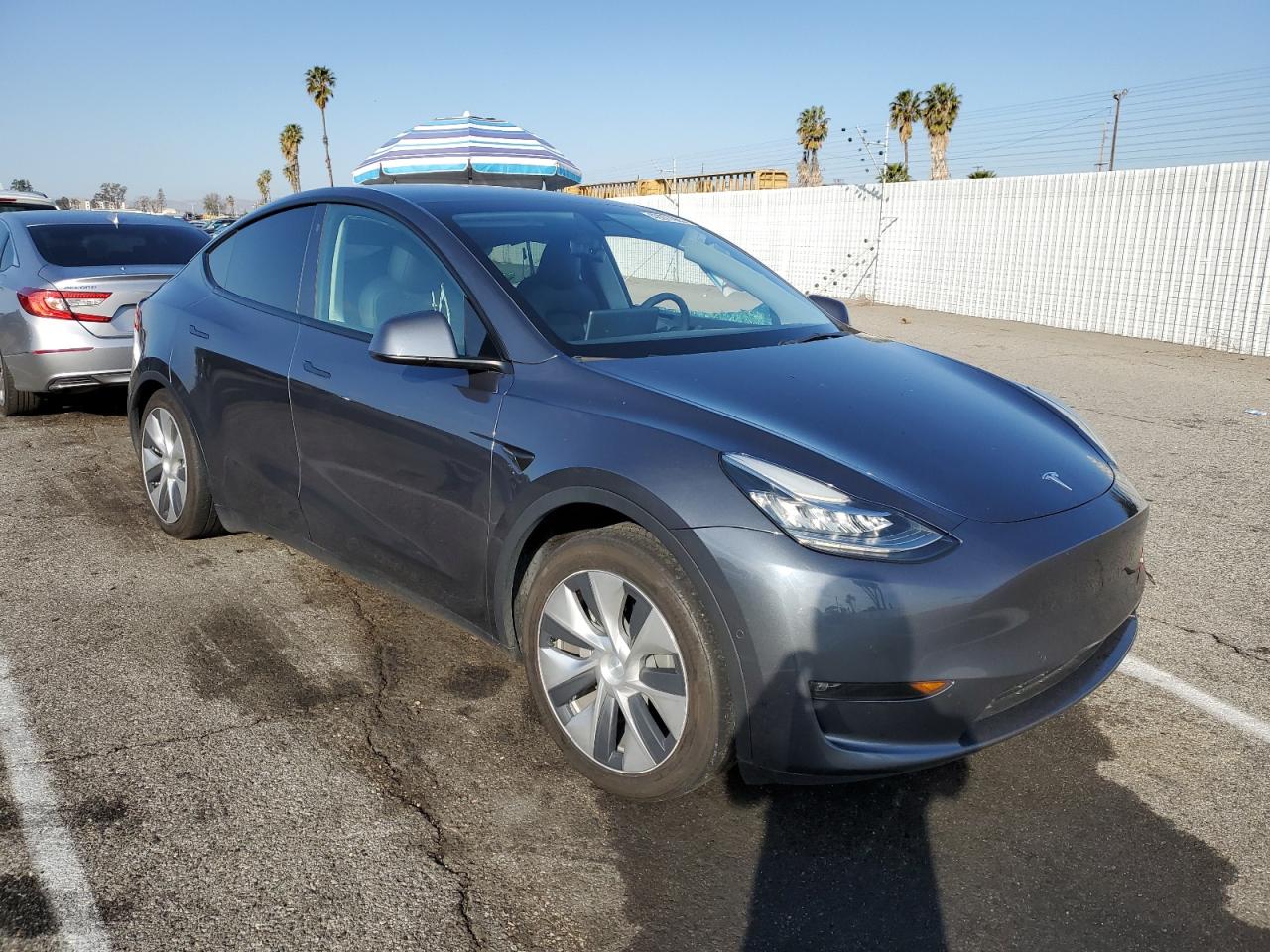 2022 TESLA MODEL Y  VIN:7SAYGDEE3NF463188