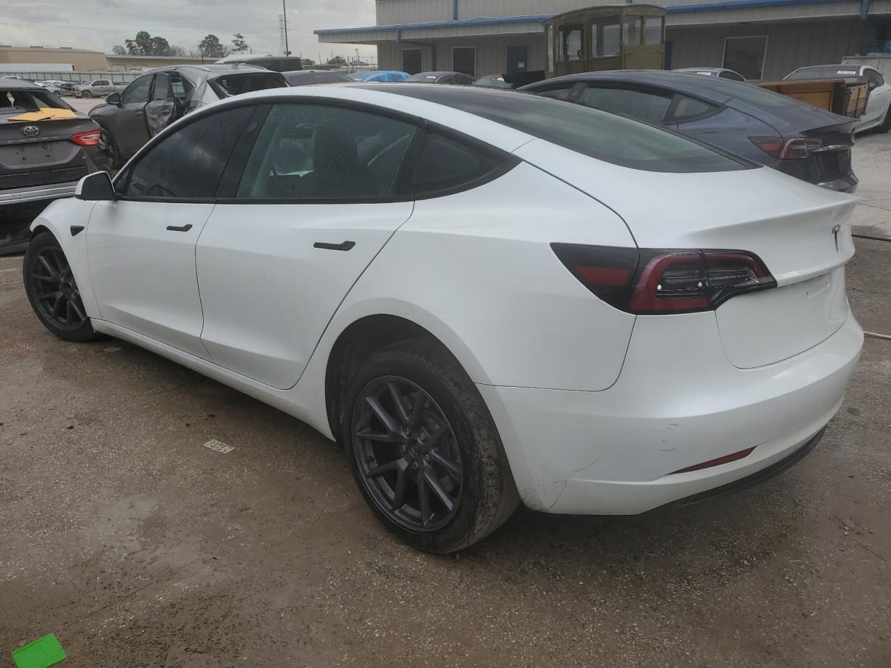 2023 TESLA MODEL 3  VIN:5YJ3E1EA3PF438237