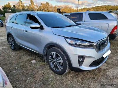 2018 Kia Sorento KNAPS81BDJA414093 VIN:KNAPS81BDJA414093
