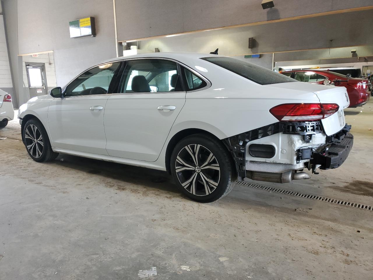 2022 VOLKSWAGEN PASSAT SE VIN:1VWSA7A35NC005642