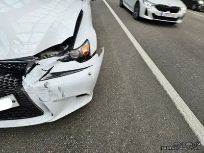 2016 Lexus IS 200t JTHBA5D28G5018322 VIN:JTHBA5D28G5018322