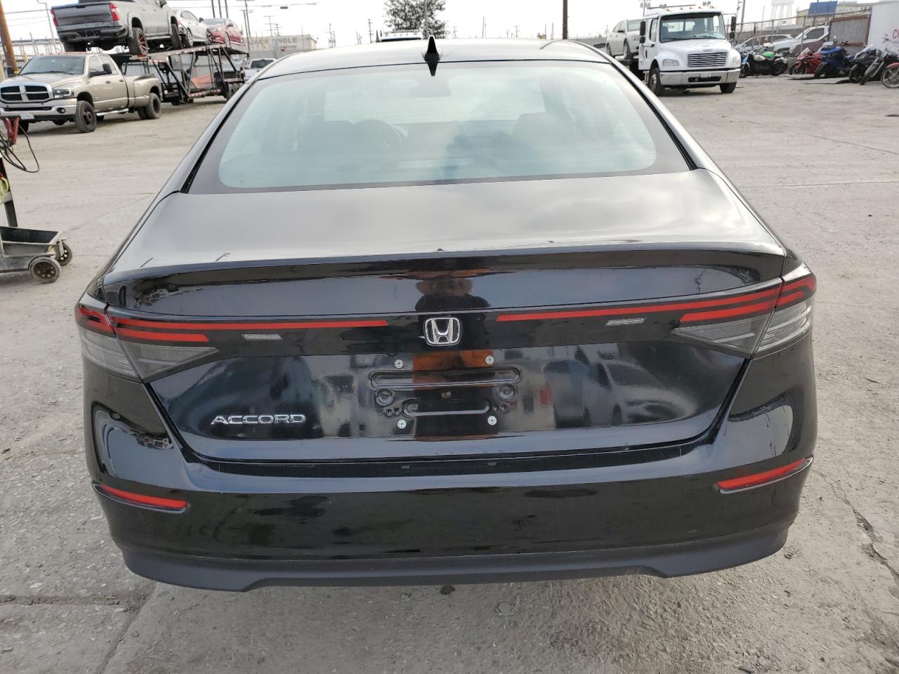 2023 HONDA ACCORD LX VIN:1HGCY1F27PA008882