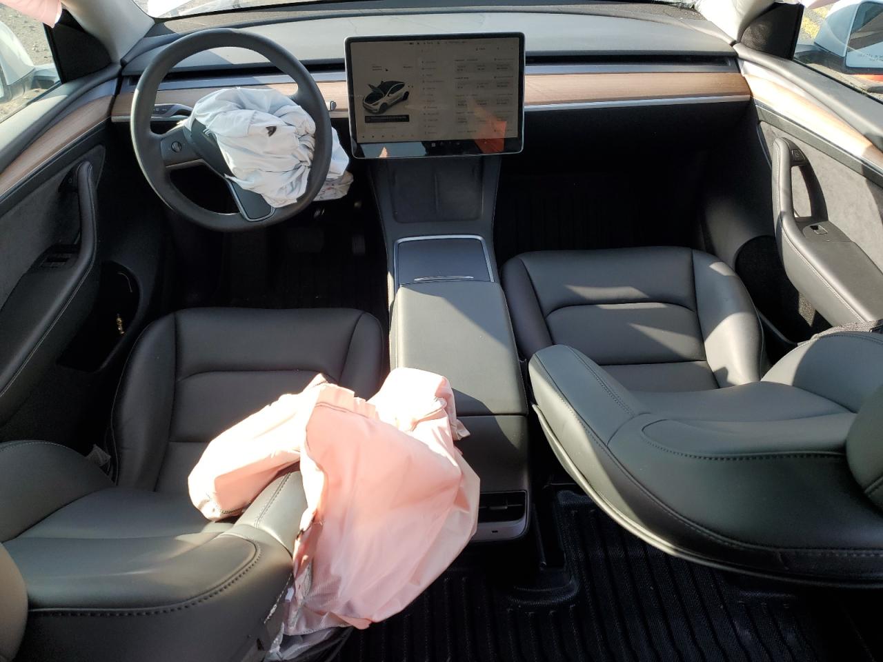 2024 TESLA MODEL Y  VIN:7SAYGAEE8RF037176