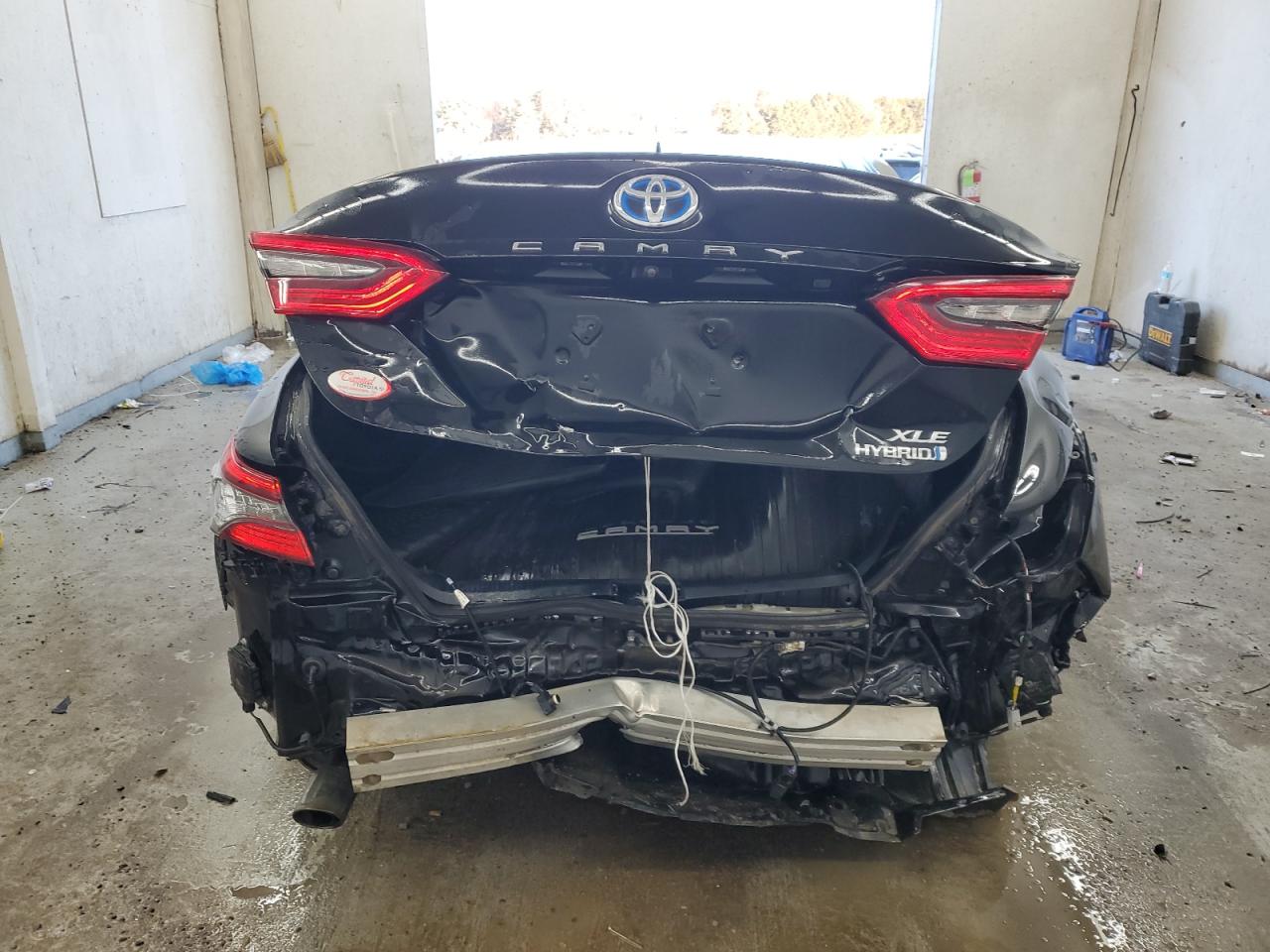 2022 TOYOTA CAMRY XLE VIN:4T1F31AK7NU577997