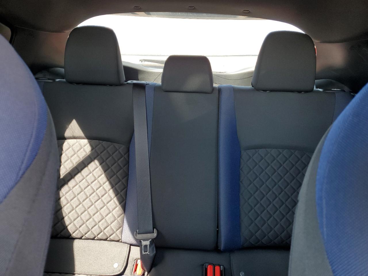 2022 TOYOTA C-HR XLE VIN:NMTKHMBX1NR145540