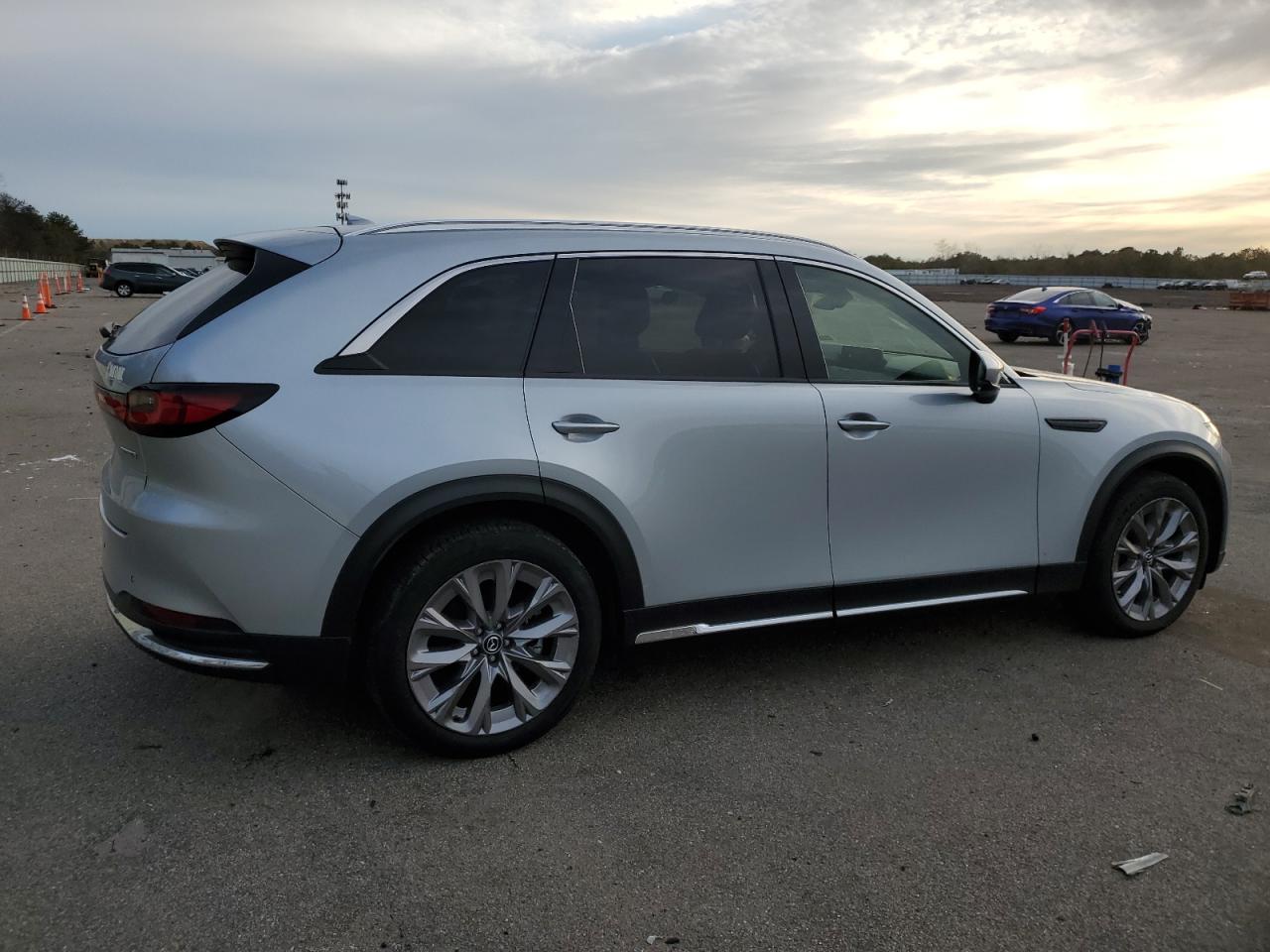 2024 MAZDA CX-90 PREMIUM VIN:JM3KKDHD0R1122079