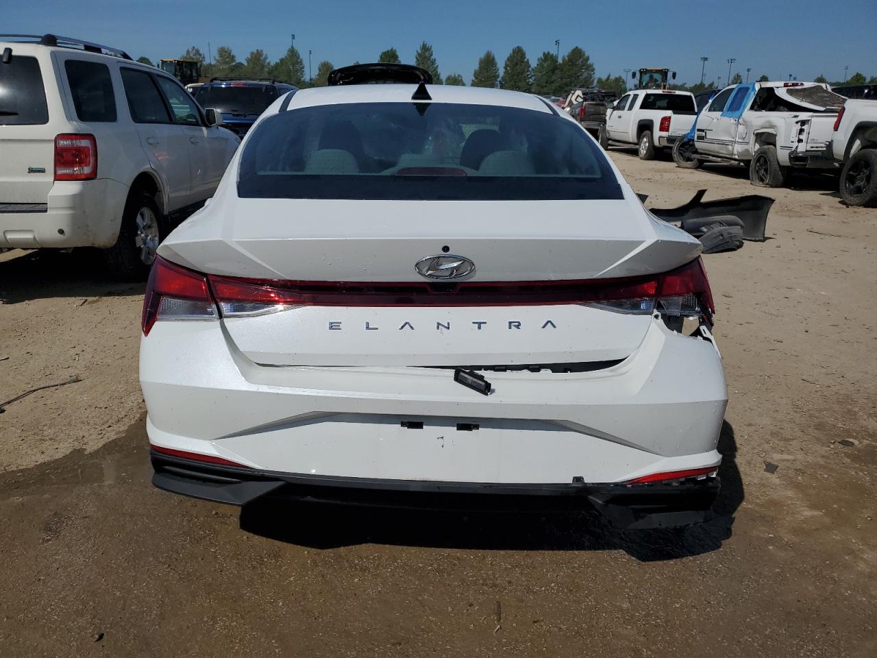 2023 HYUNDAI ELANTRA SEL VIN:5NPLS4AGXPH086599