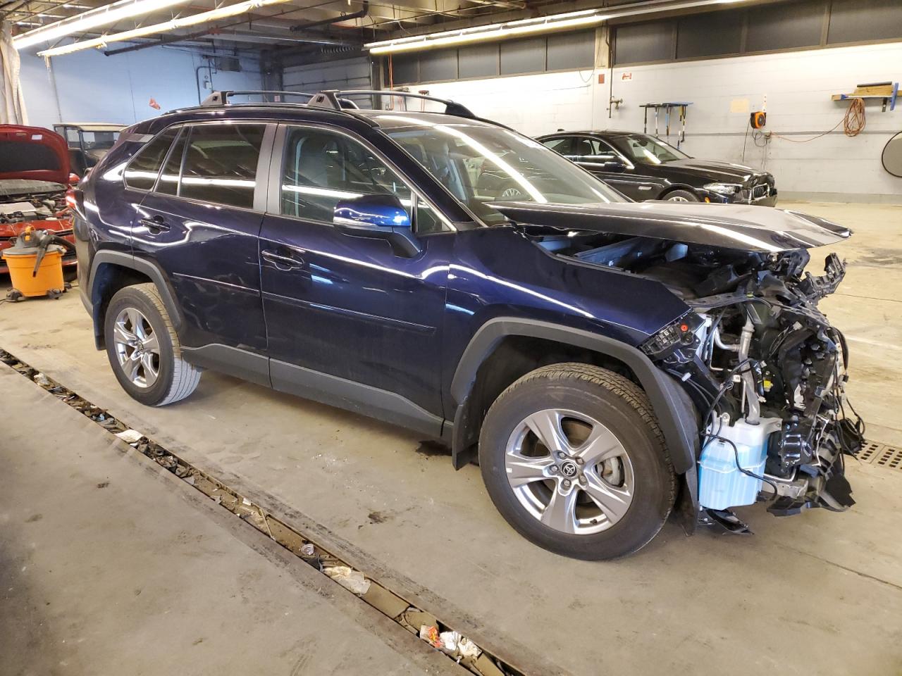 2022 TOYOTA RAV4 XLE VIN:2T3P1RFVXNW305303