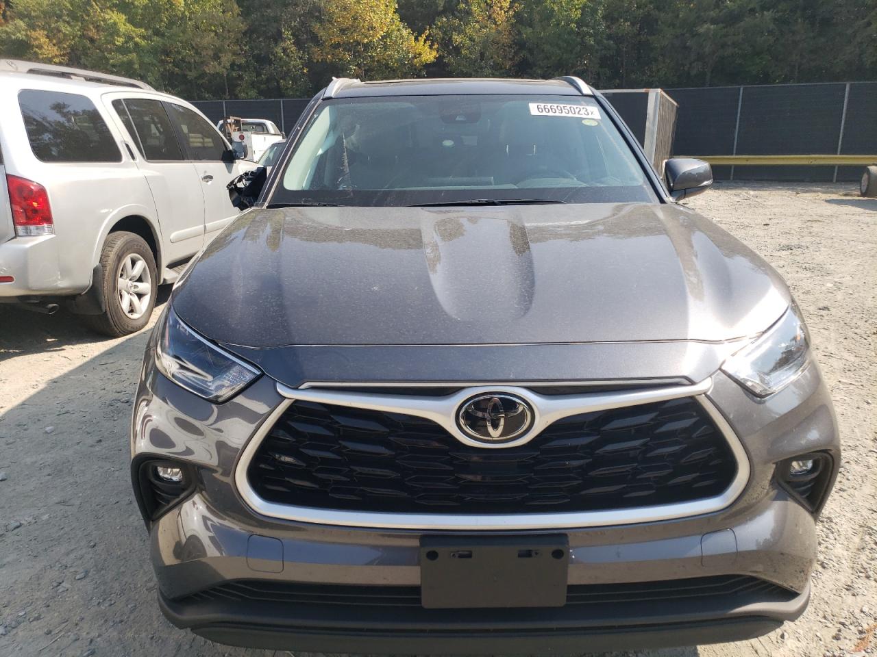 2022 TOYOTA HIGHLANDER XLE VIN:5TDGZRBH1NS213099