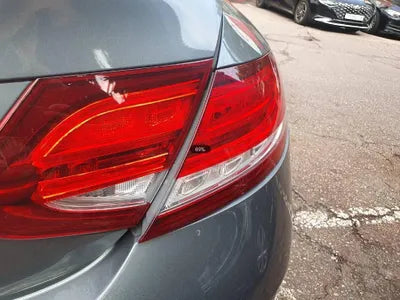 2016 Mercedes-Benz C 200 VIN: