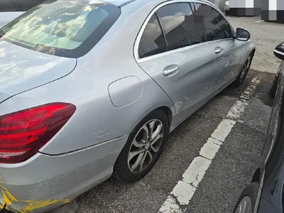 2016 Mercedes-Benz C 220 VIN: