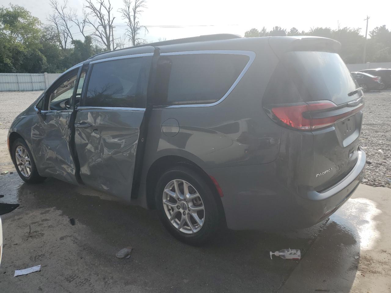 2022 CHRYSLER PACIFICA TOURING L VIN:2C4RC1BG5NR132294