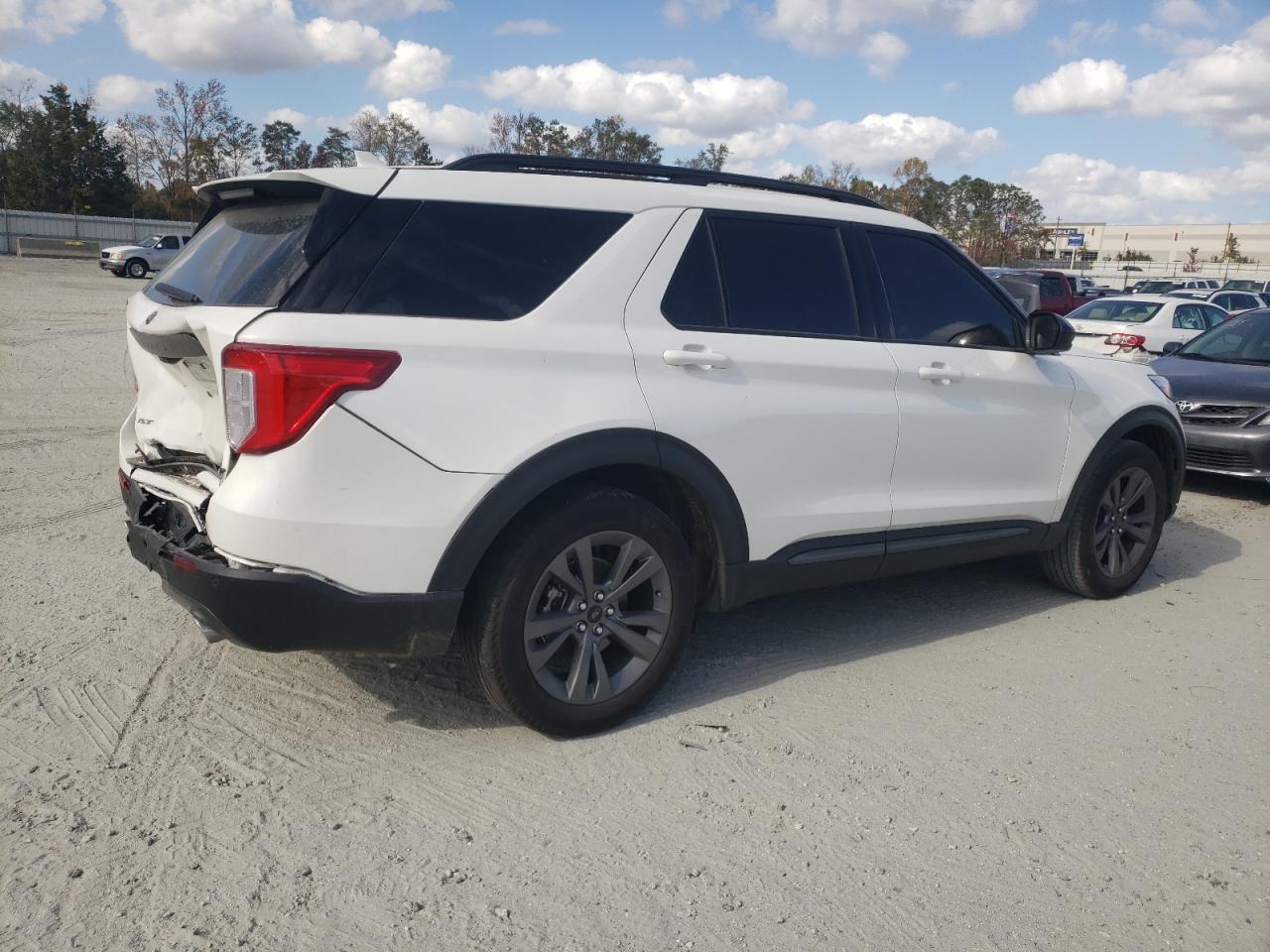 2023 FORD EXPLORER XLT VIN:1FMSK8DH4PGA71653