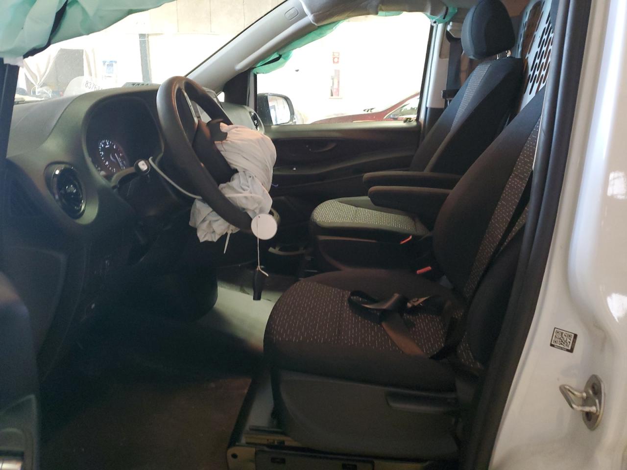 2023 MERCEDES-BENZ METRIS  VIN:W1YV0CEY4P4365964