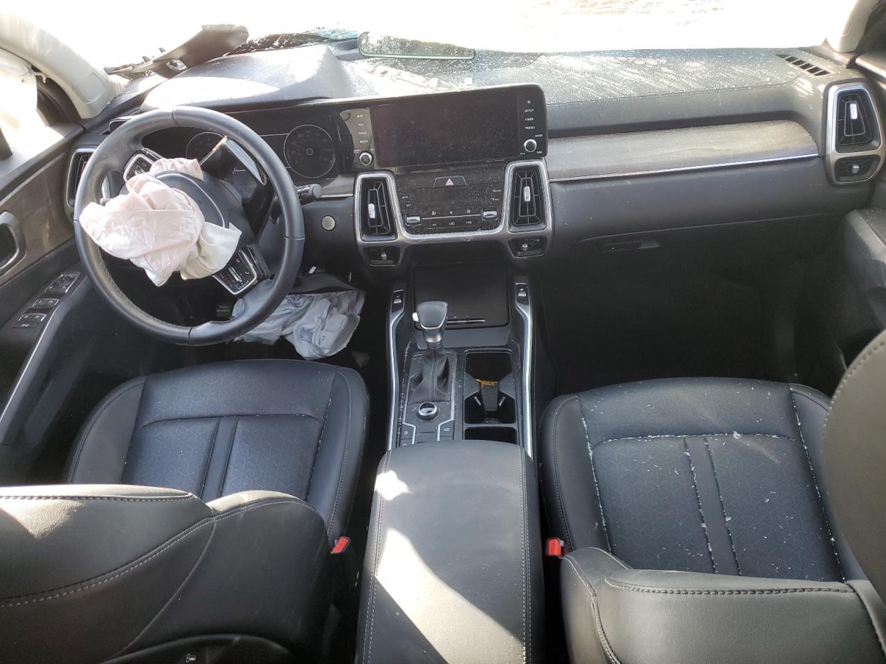 2022 KIA SORENTO S VIN:5XYRLDLC0NG156083