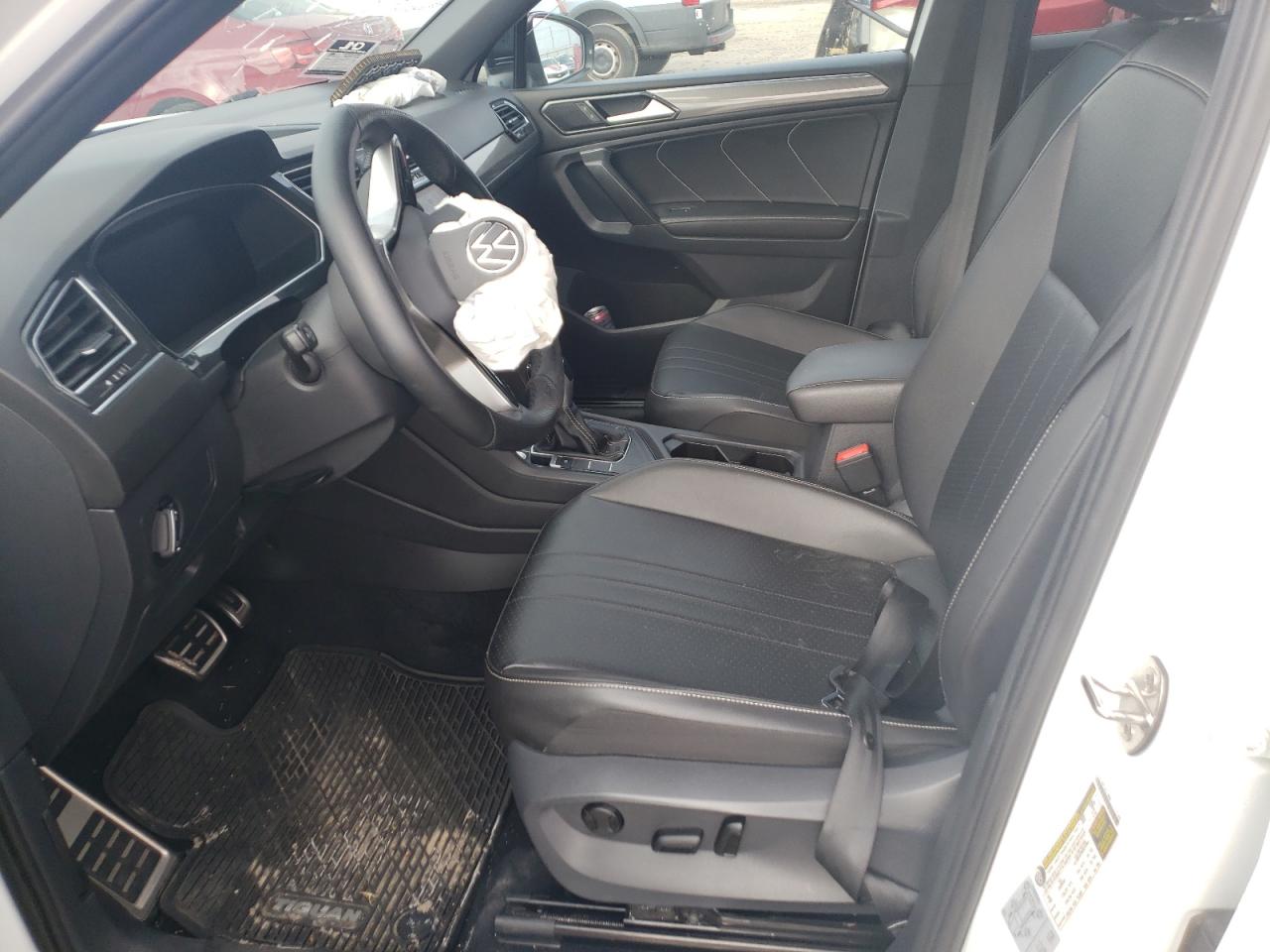 2022 VOLKSWAGEN TIGUAN SE R-LINE BLACK VIN:3VVCB7AX2NM026276