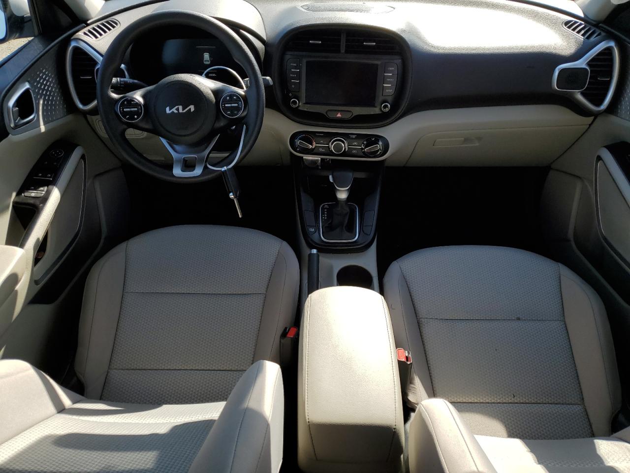 2023 KIA SOUL LX VIN:KNDJ23AU8P7867231