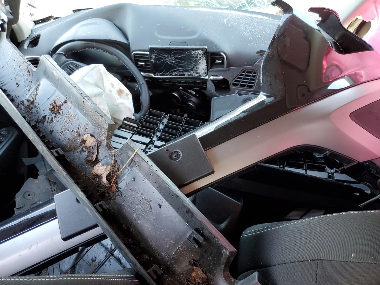 2024 HYUNDAI VENUE SEL VIN:KMHRC8A38RU330024