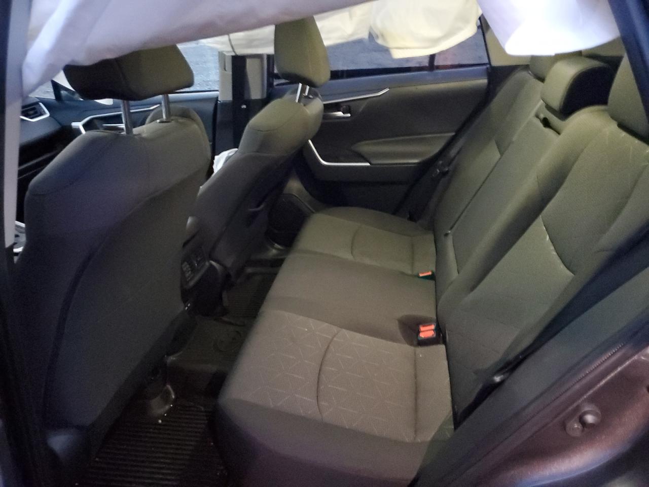 2022 TOYOTA RAV4 XLE VIN:2T3P1RFVXNC285622