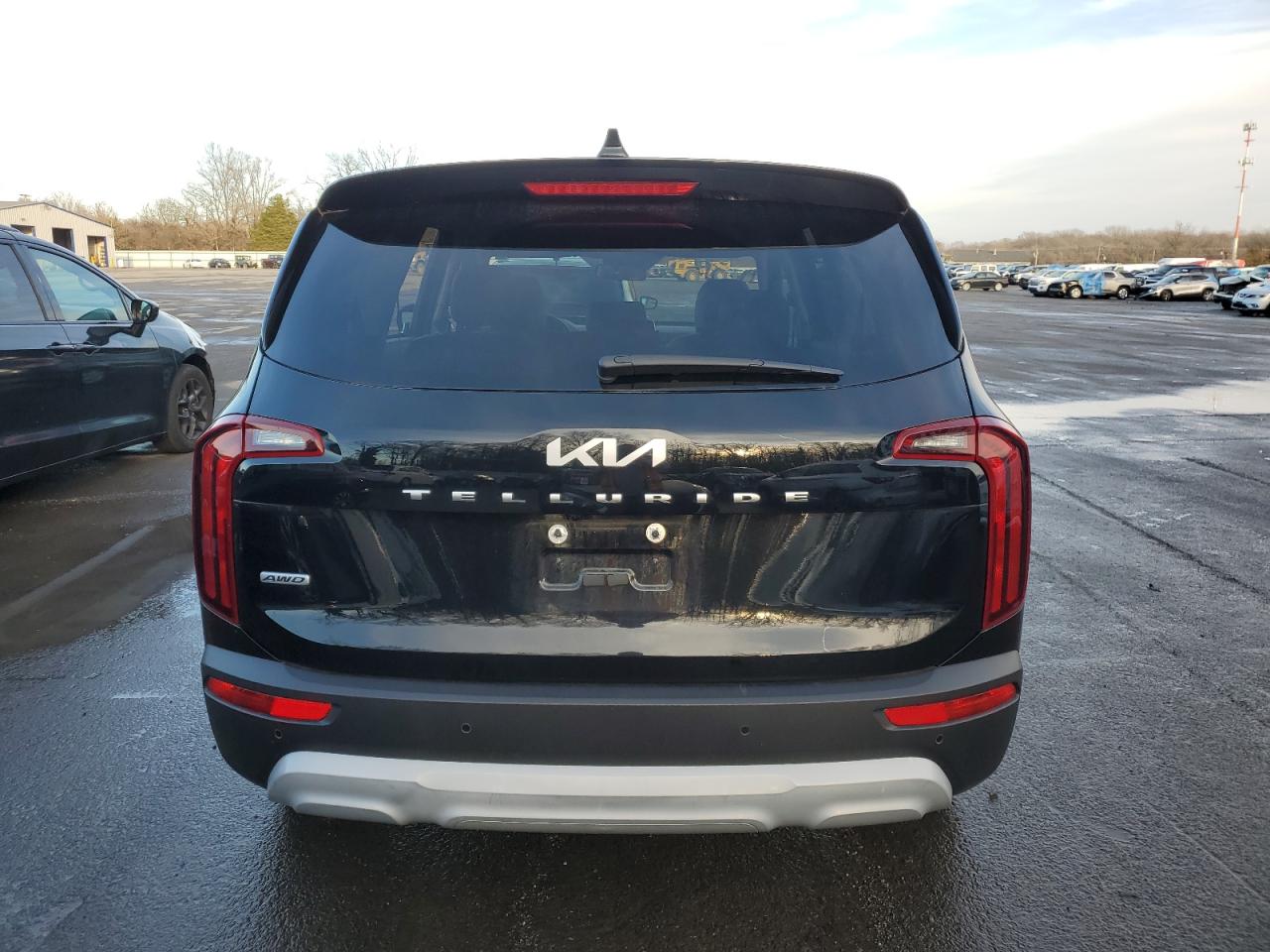 2022 KIA TELLURIDE LX VIN:5XYP2DHC2NG303815