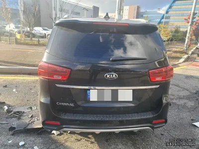 2018 Kia Carnival VIN:
