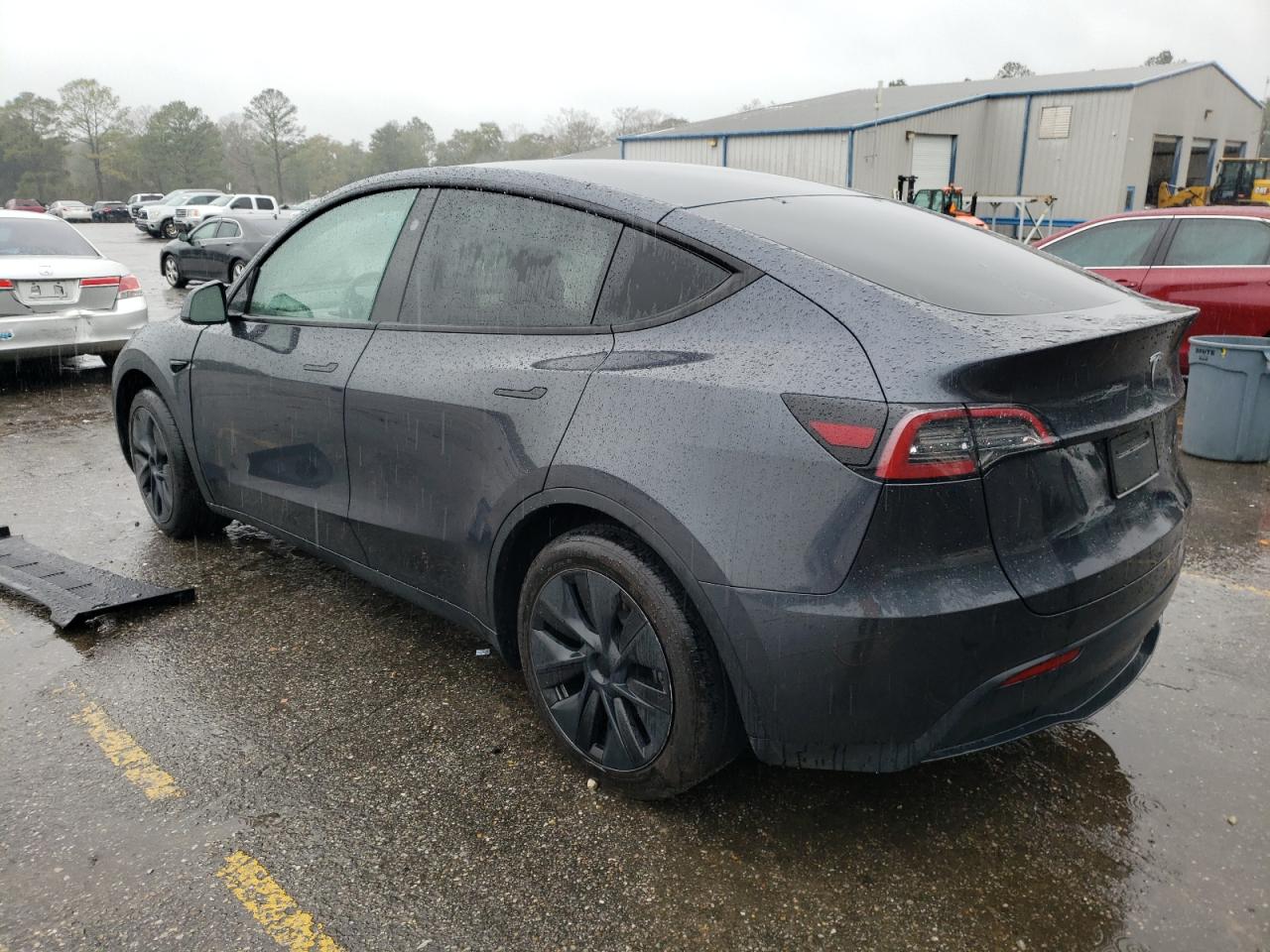 2024 TESLA MODEL Y  VIN:7SAYGDED7RF190995